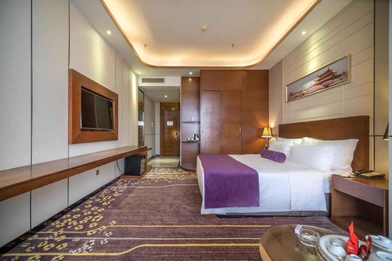 Relteem Hotel Zhongshan  Exterior foto